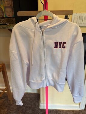 NYC sweat suit size small NWT